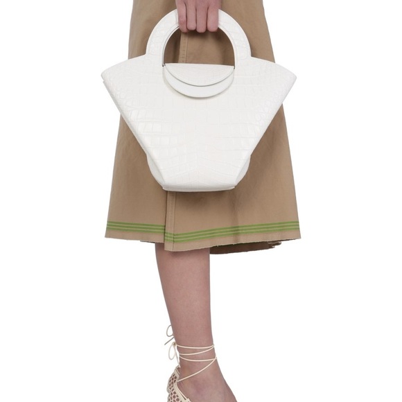 Bottega Doll Bag White Leather Small Gently Used - Picture 4 of 6